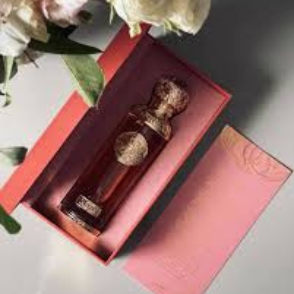 عطر كالابريا من روائع قصة بطابع الانتعاش والفخامة (1)